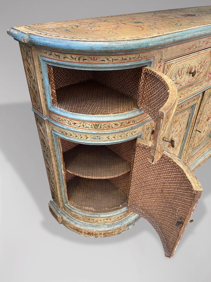 19th Century Italian Floral Painted Credenza-photo-1