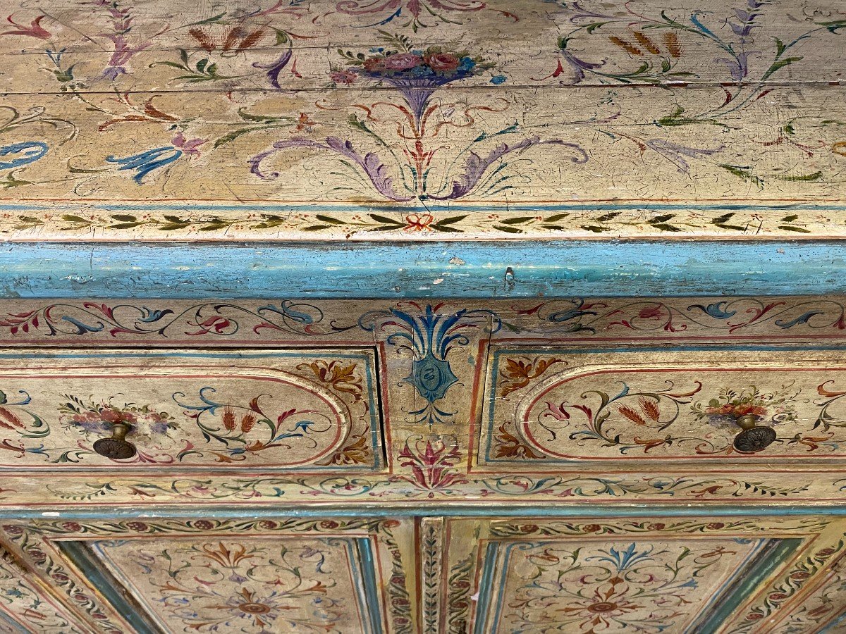 19th Century Italian Floral Painted Credenza-photo-2