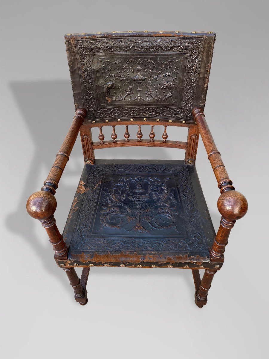 19th Century French Henri II Oak Tooled Leather Armchair-photo-2