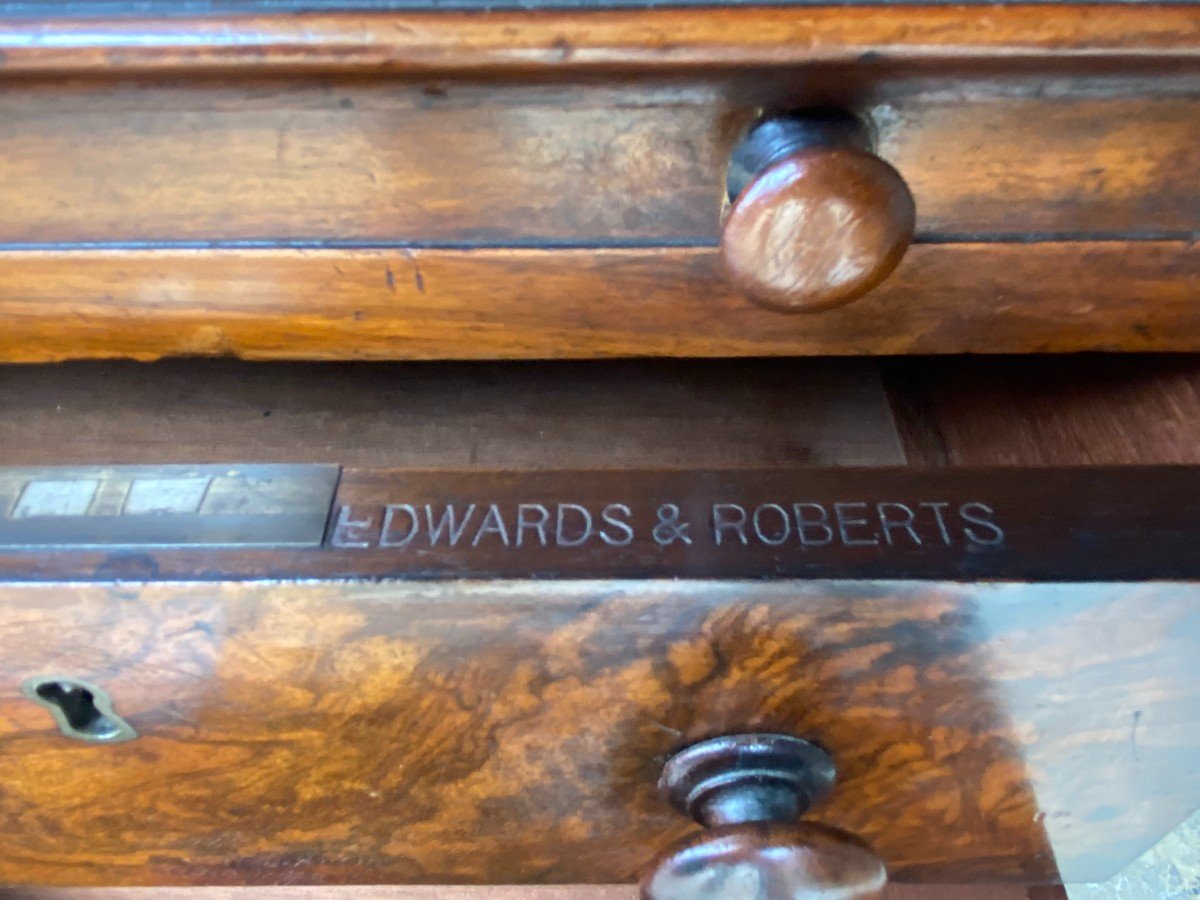19th Century Burr Walnut Desk Stamped By Edwards & Roberts-photo-2