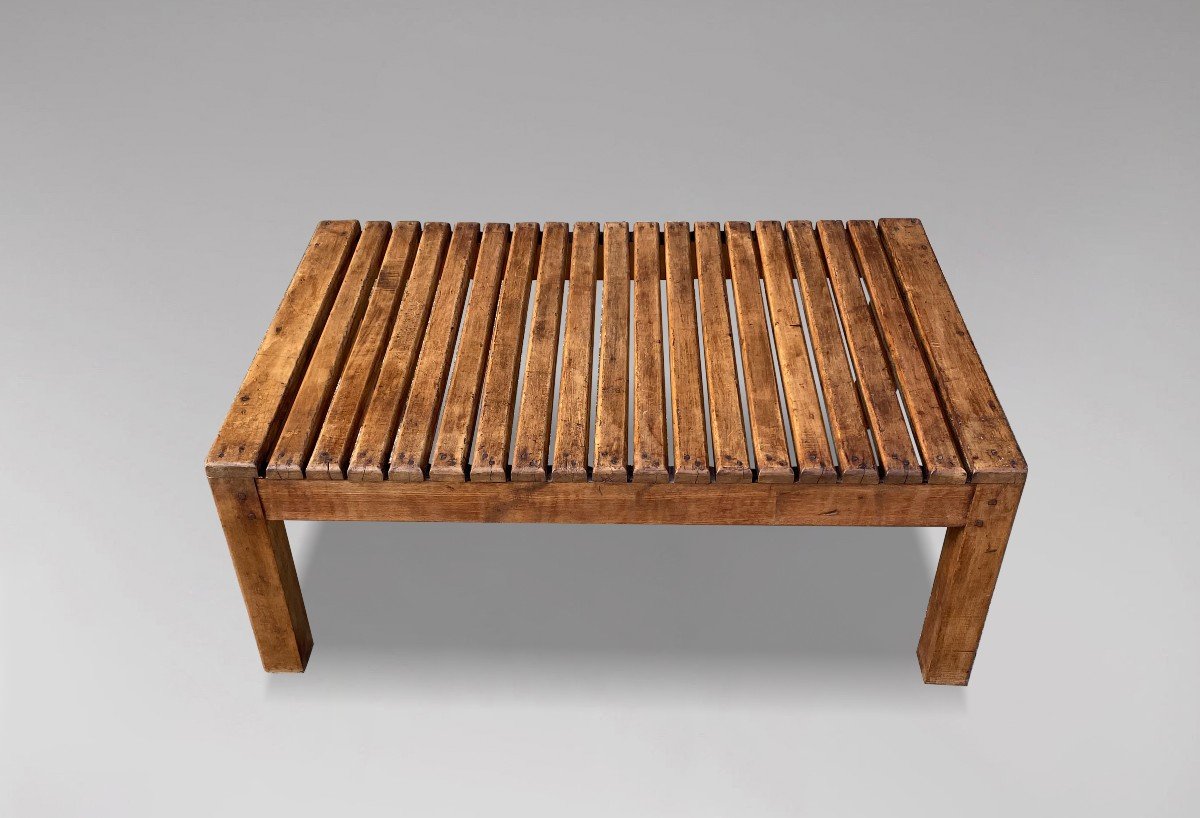 Mid 20th Century Walnut Slat Top Coffee Table-photo-2