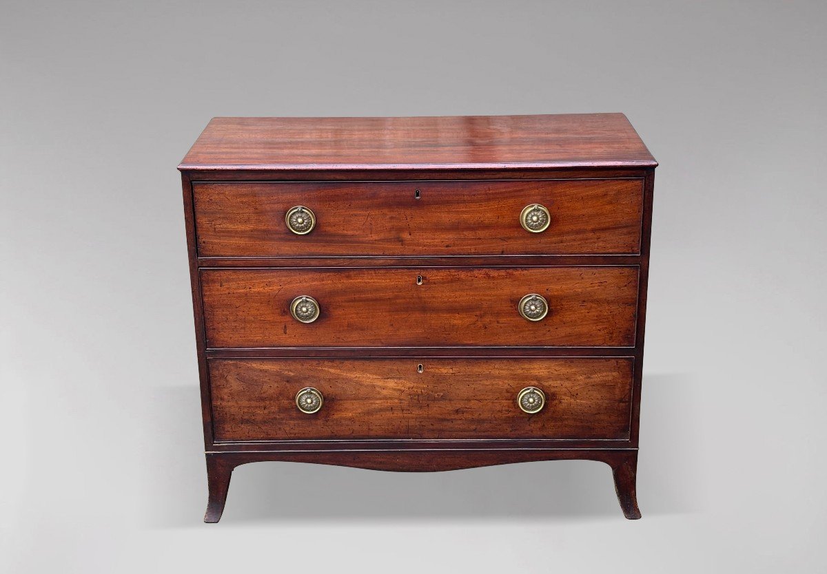 18th Century George III Period Mahogany Chest Of Drawers-photo-3