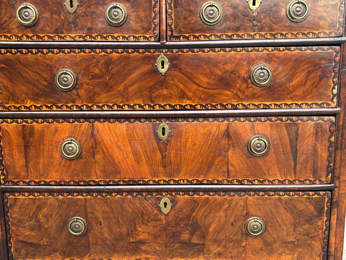 18th Century Walnut Chest Of Drawers-photo-1