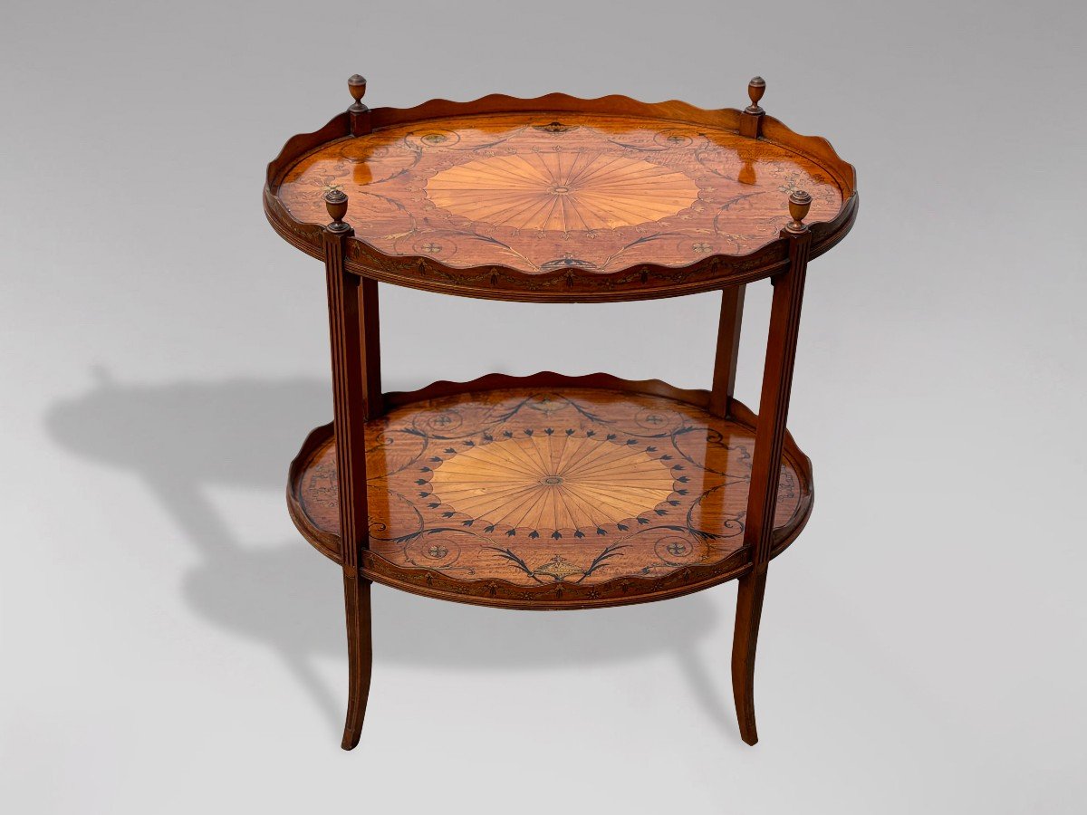 Table Etagère Ovale en Marqueterie de la Période Édouardienne -photo-2