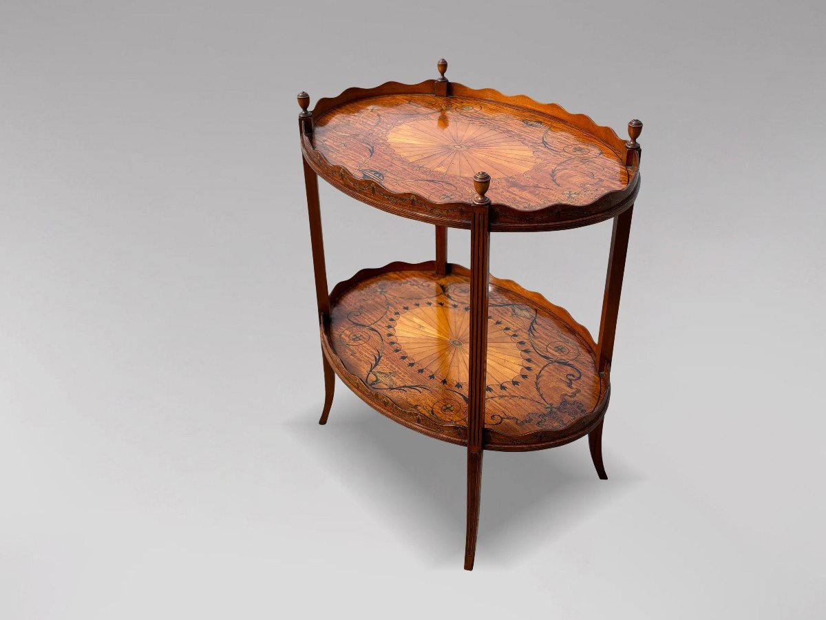 Table Etagère Ovale en Marqueterie de la Période Édouardienne -photo-5