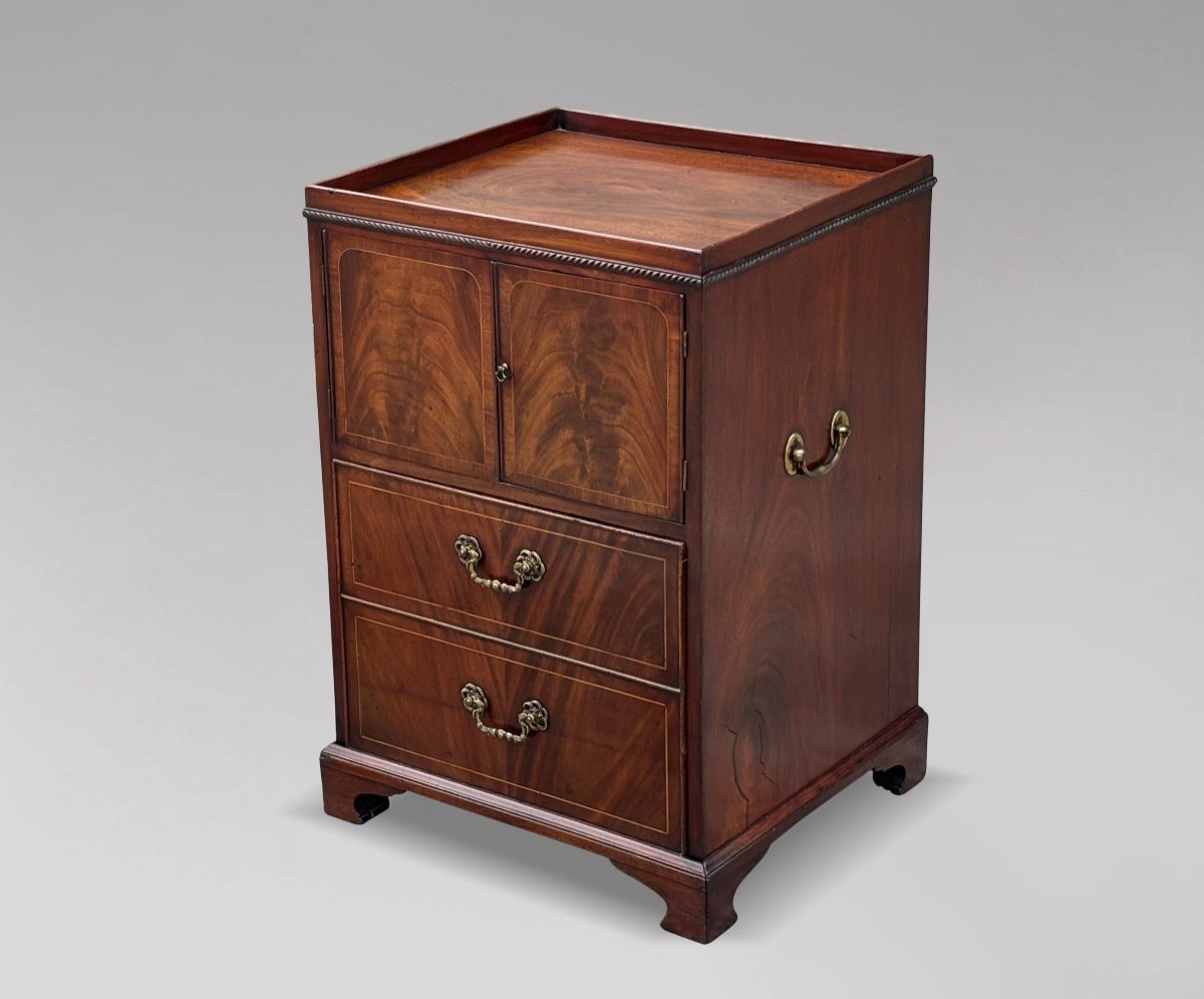 18th Century George III Period Mahogany Bedside Commode