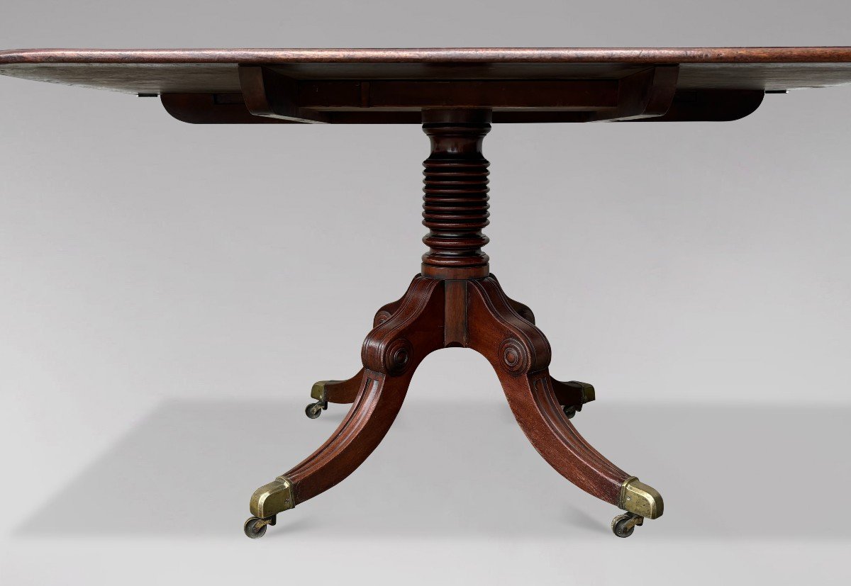 18th Century George III Period Mahogany Twin-pillar Dining Table-photo-1