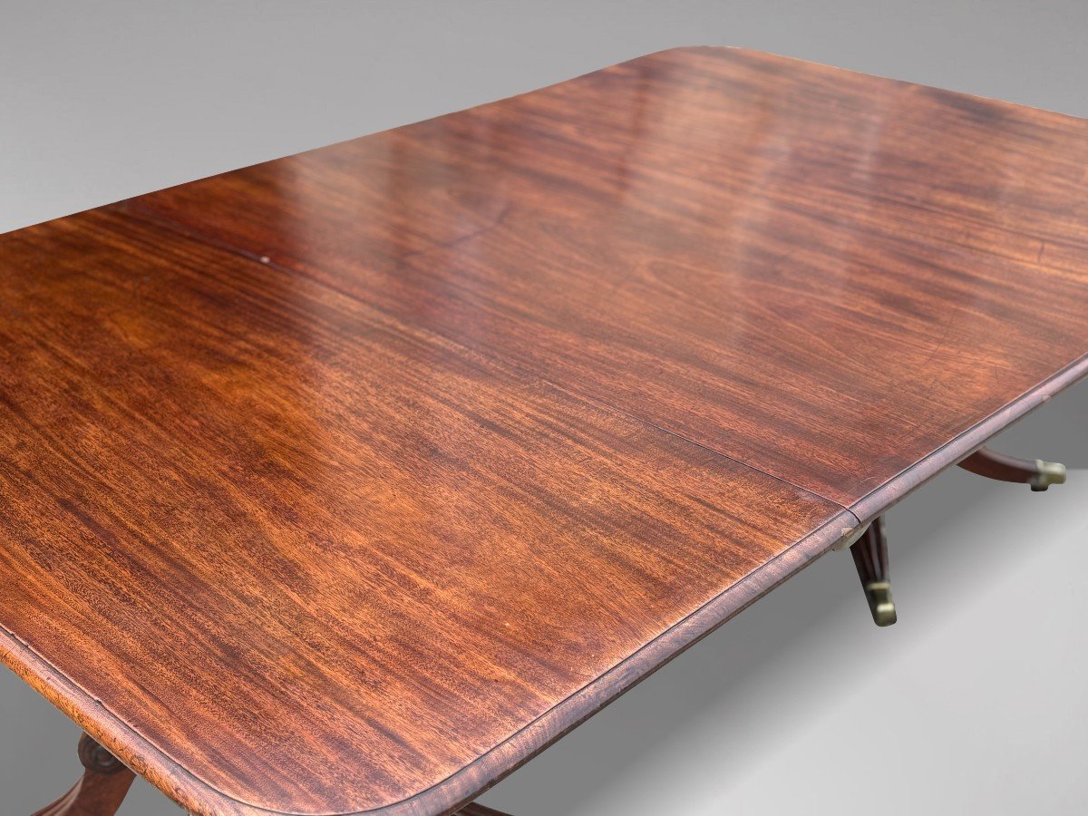 18th Century George III Period Mahogany Twin-pillar Dining Table-photo-3