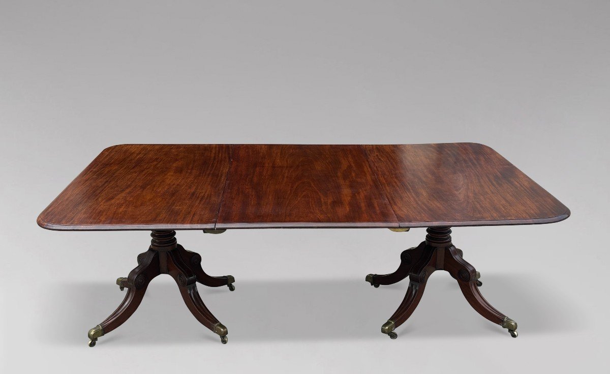18th Century George III Period Mahogany Twin-pillar Dining Table