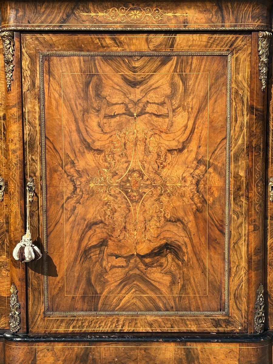 Crédence d'Époque Victorienne 19ème Siècle en Marqueterie de Ronce de Noyer-photo-4