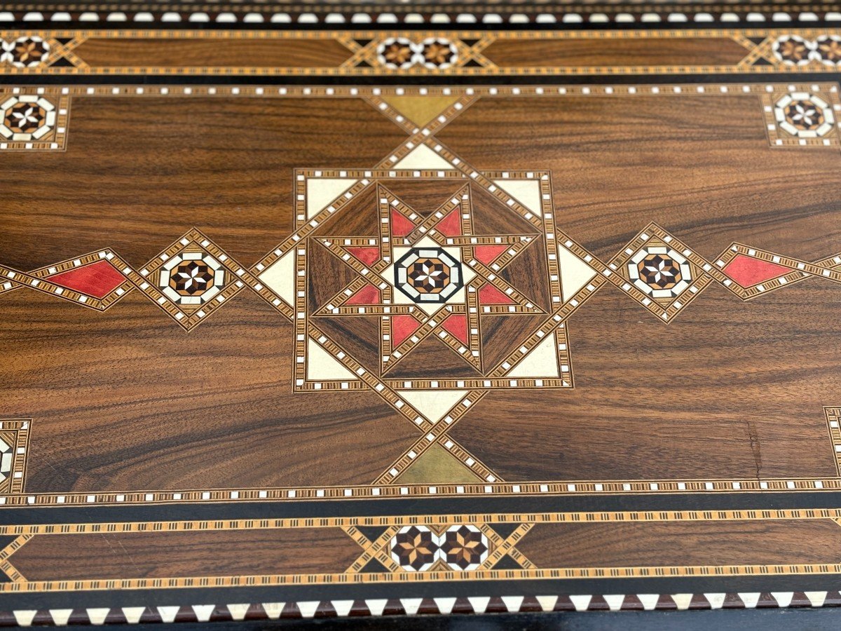 Early 20th Century Syrian Marquetry Inlay Rosewood Table-photo-1