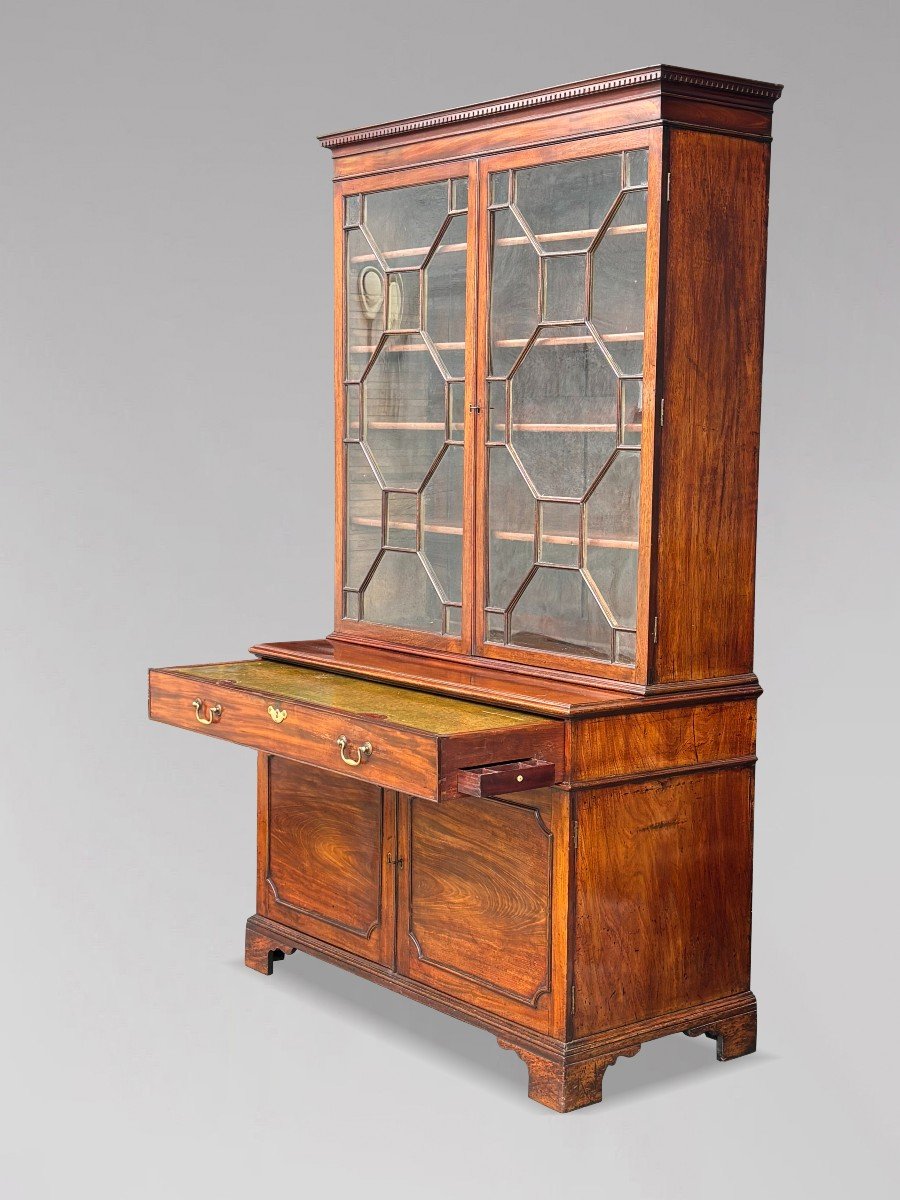 18th Century George III Period Mahogany Secretary Bookcase-photo-3