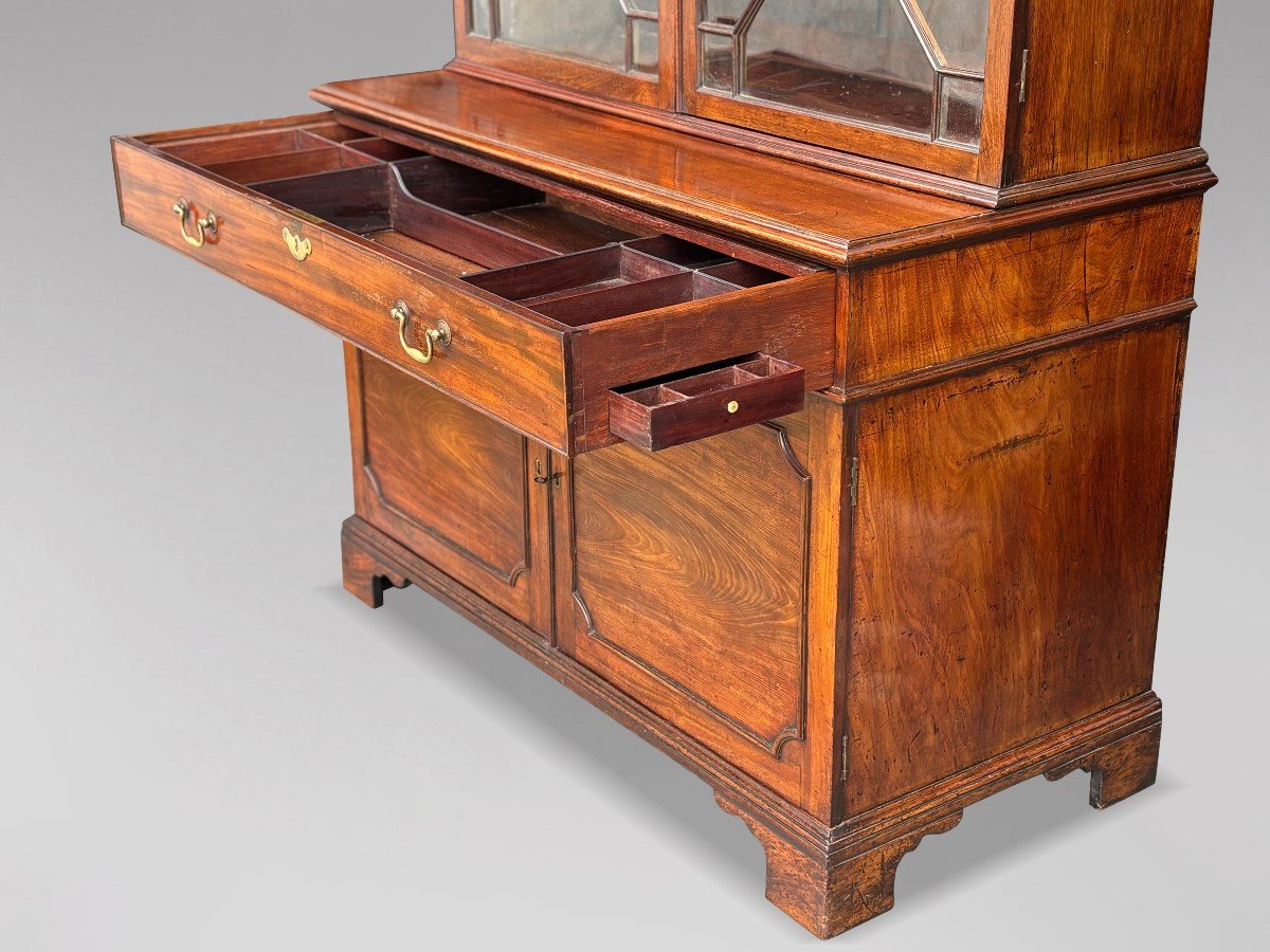 18th Century George III Period Mahogany Secretary Bookcase-photo-3
