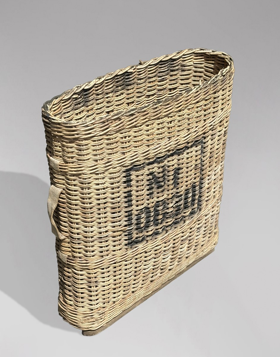 Authentique Panier d'Obus d'Artillerie en Osier de la Seconde Guerre Mondiale