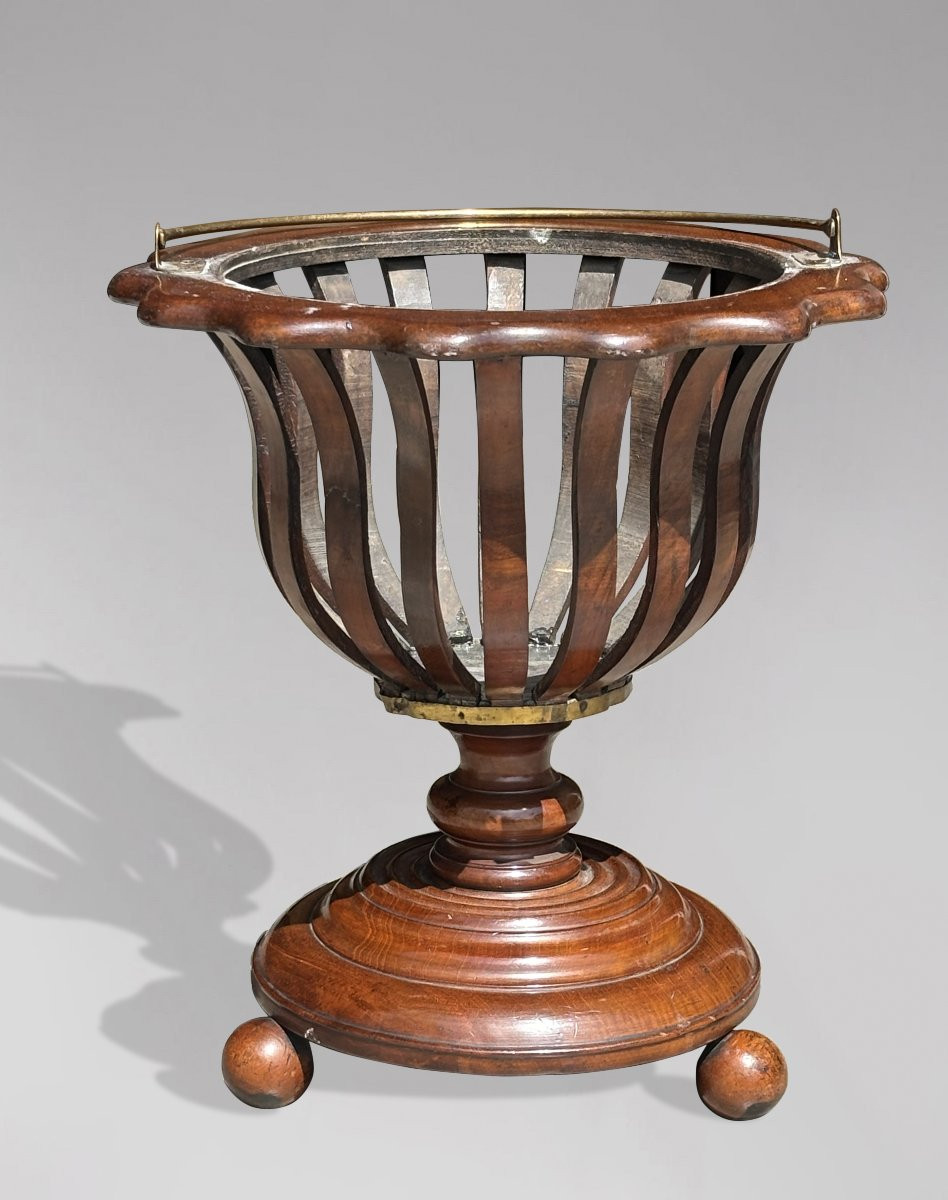 19th Century Walnut Jardinière Or Wine Cooler-photo-4