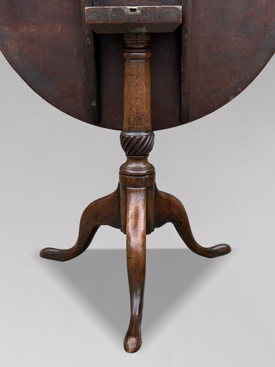 18ème Siècle, Table Tripode en Acajou d'Époque George III-photo-3