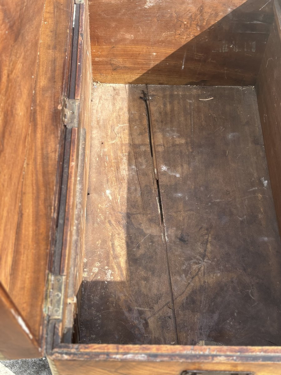 Large 19th Century Camphor Wood Campaign Trunk-photo-8