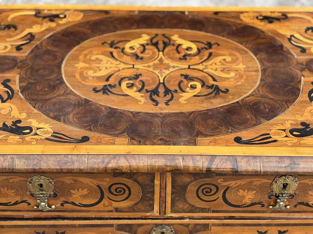 17th Century William & Mary Period Marquetry Inlaid Oyster Walnut Chest Of Drawers-photo-4