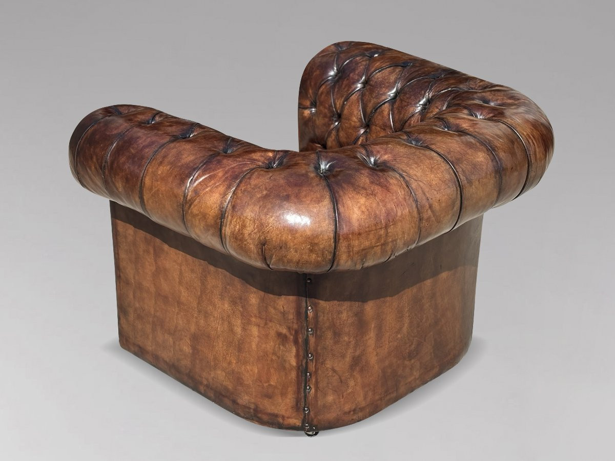 Early 20th Century Brown Leather Chesterfield Club Armchair-photo-7