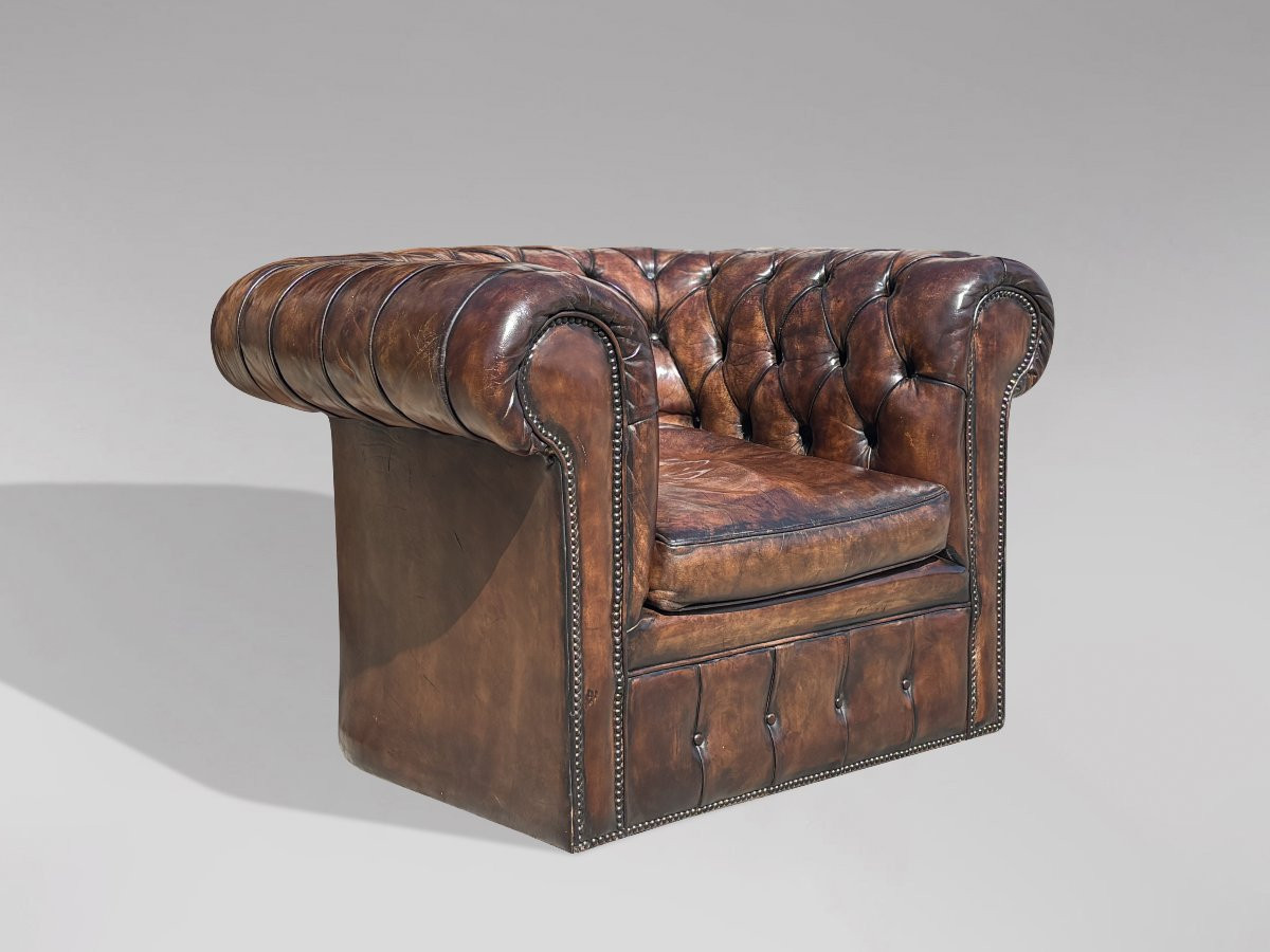 Early 20th Century Brown Leather Chesterfield Club Armchair-photo-8