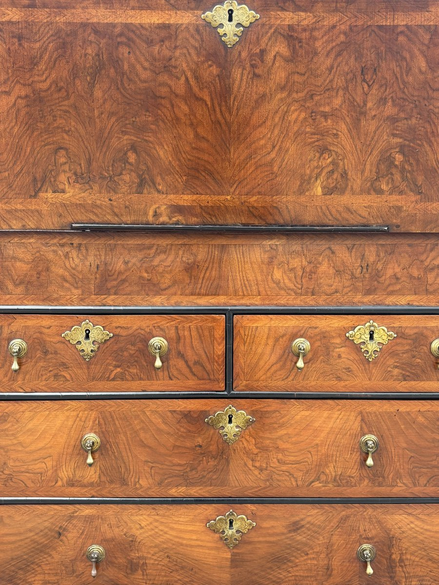 Early 18th Century George I Period Walnut Desk Bookcase-photo-2