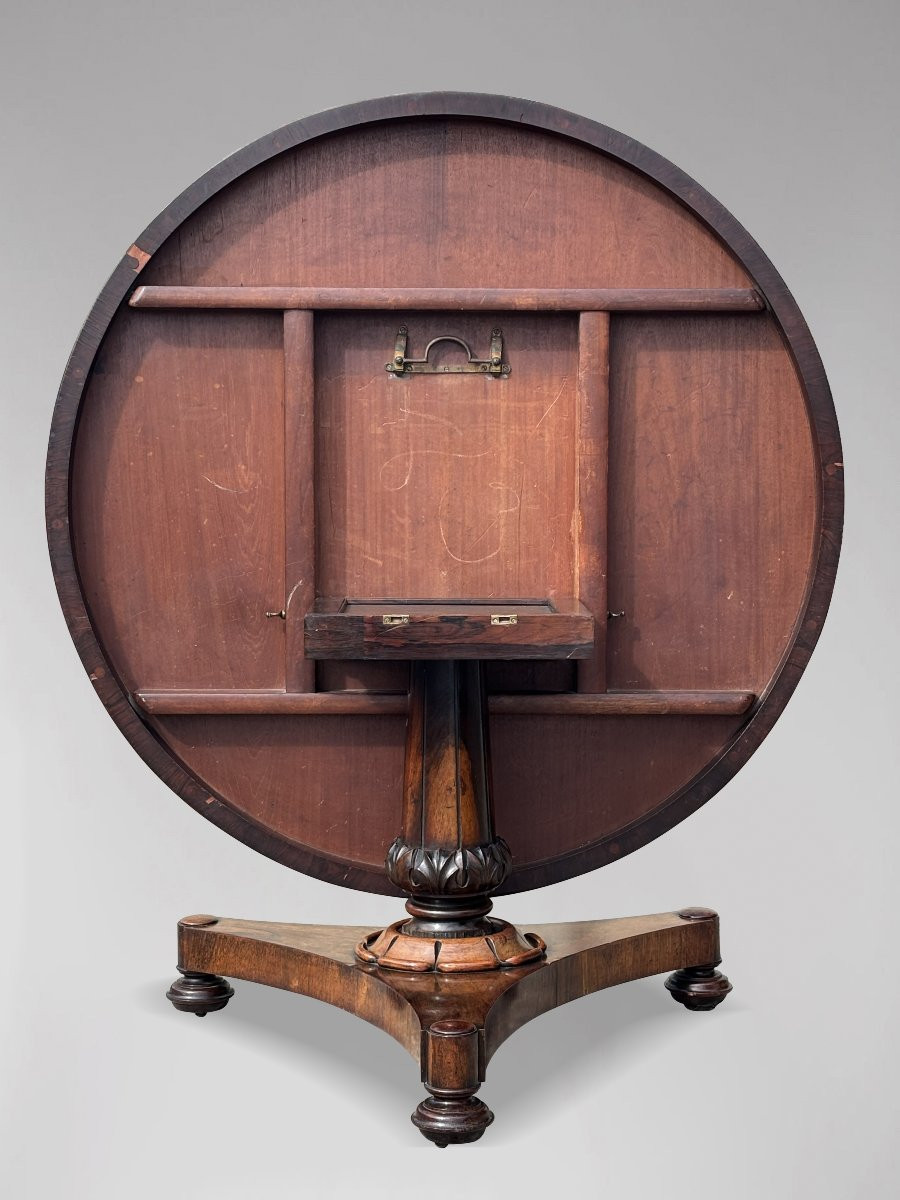 19ème Siècle, Table Centrale en Palissandre d'Époque Guillaume IV -photo-1