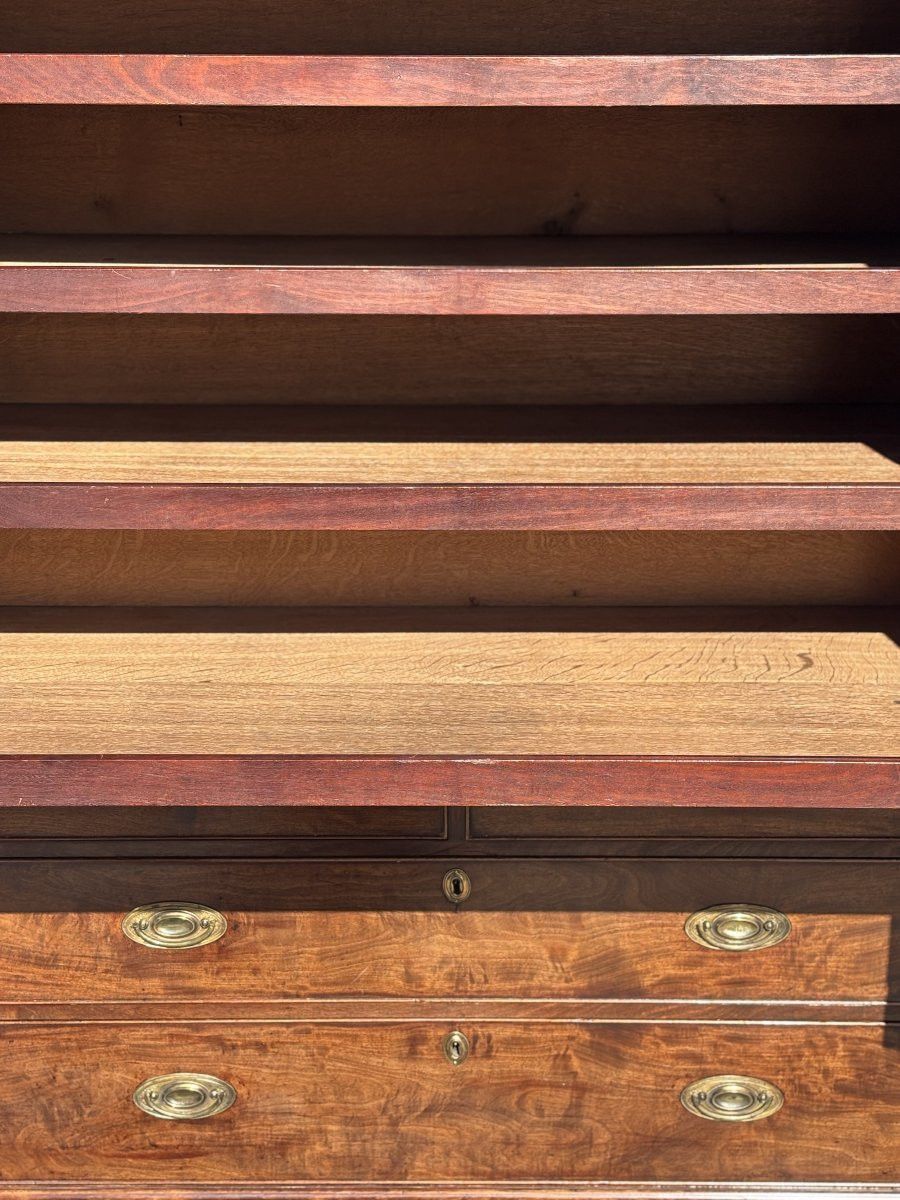 18th Century George III Period Mahogany Linen Press-photo-4