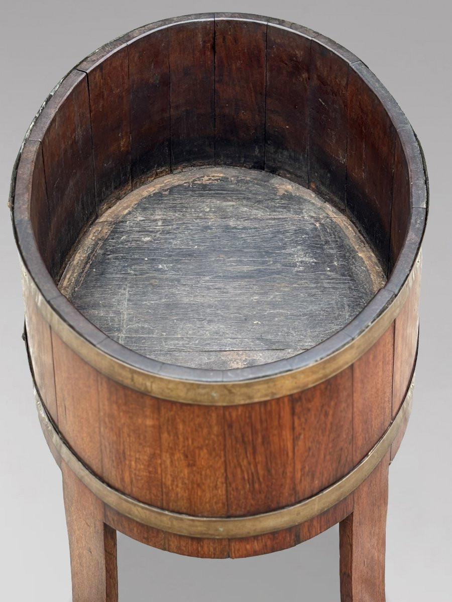 18th Century George III Period Walnut Brass-bound Wine Cooler-photo-1