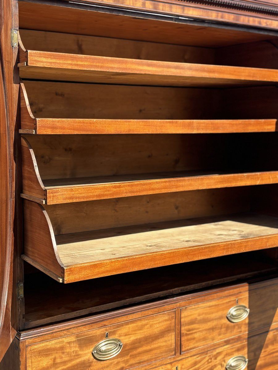 18th Century George III Period Mahogany & Inlay Linen Press-photo-3