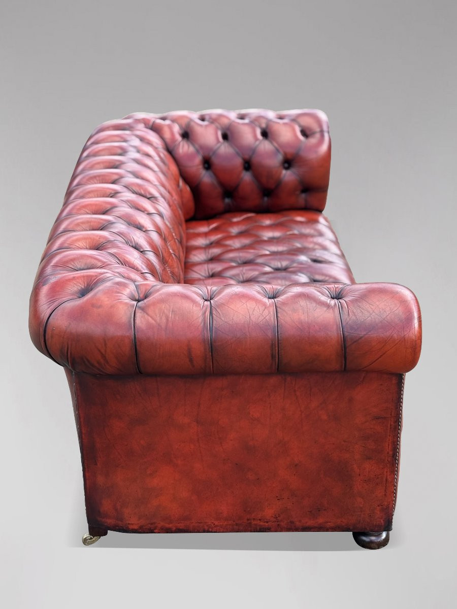 Early 20th Century Red Leather 3-seater Chesterfield-photo-1