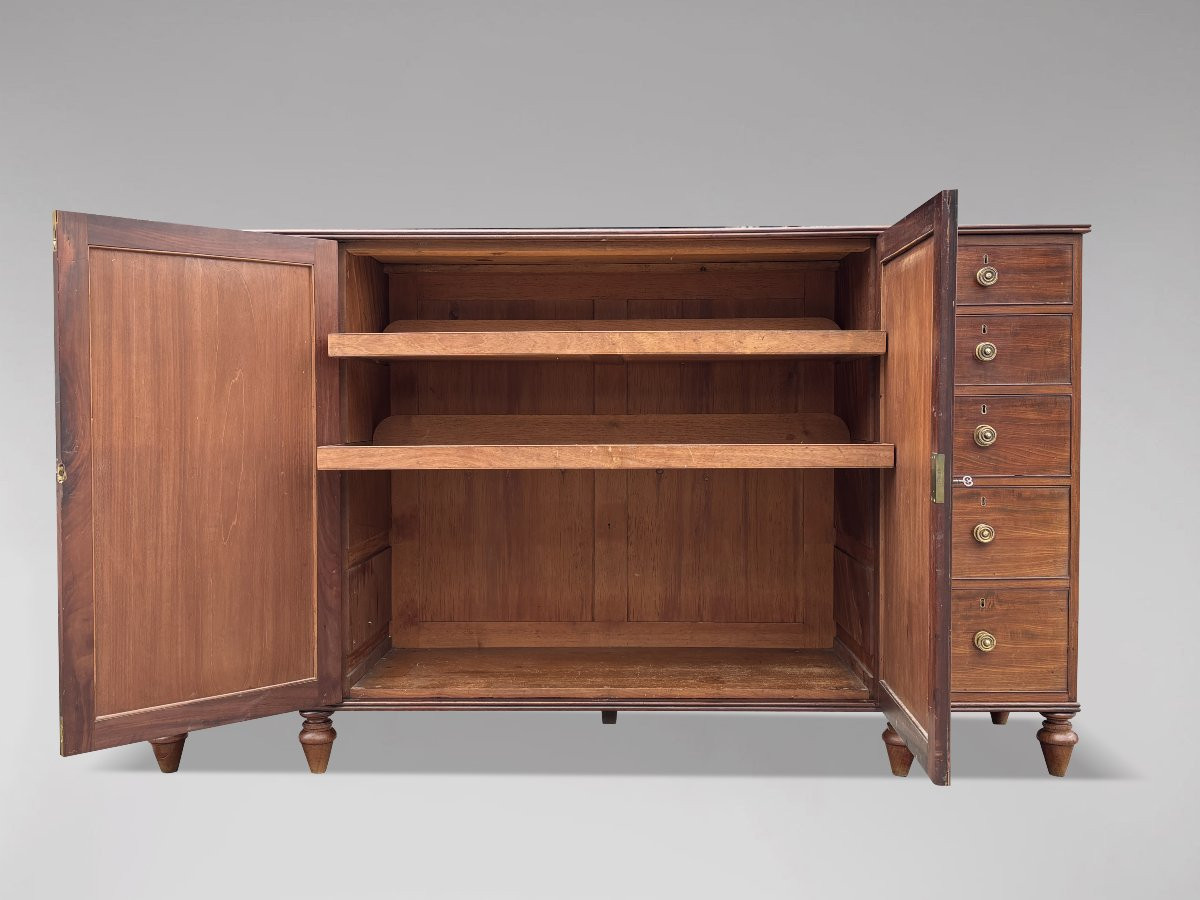 18th Century George III Period Mahogany Low Gentleman's Press Cupboard-photo-1