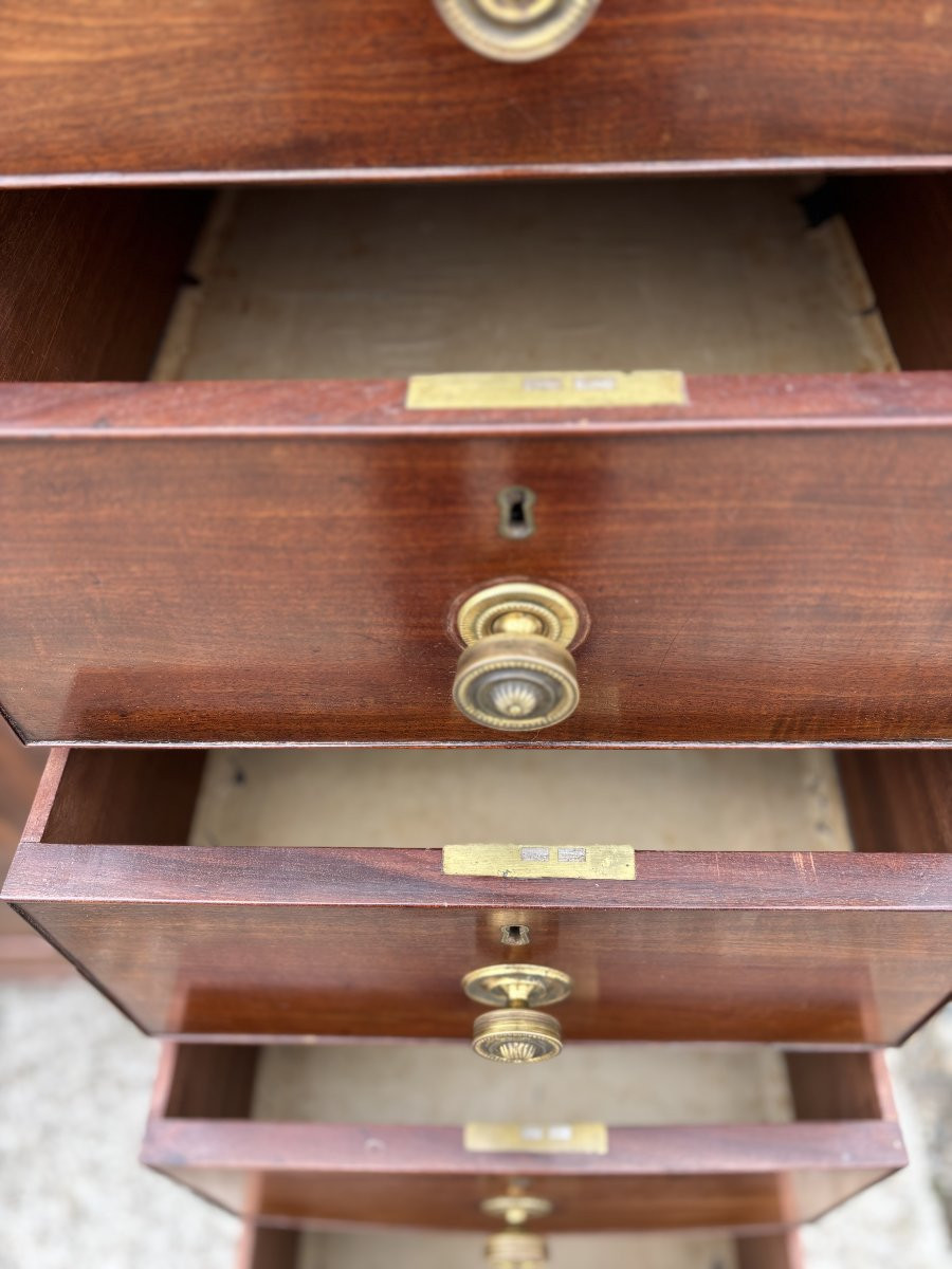 18th Century George III Period Mahogany Low Gentleman's Press Cupboard-photo-4