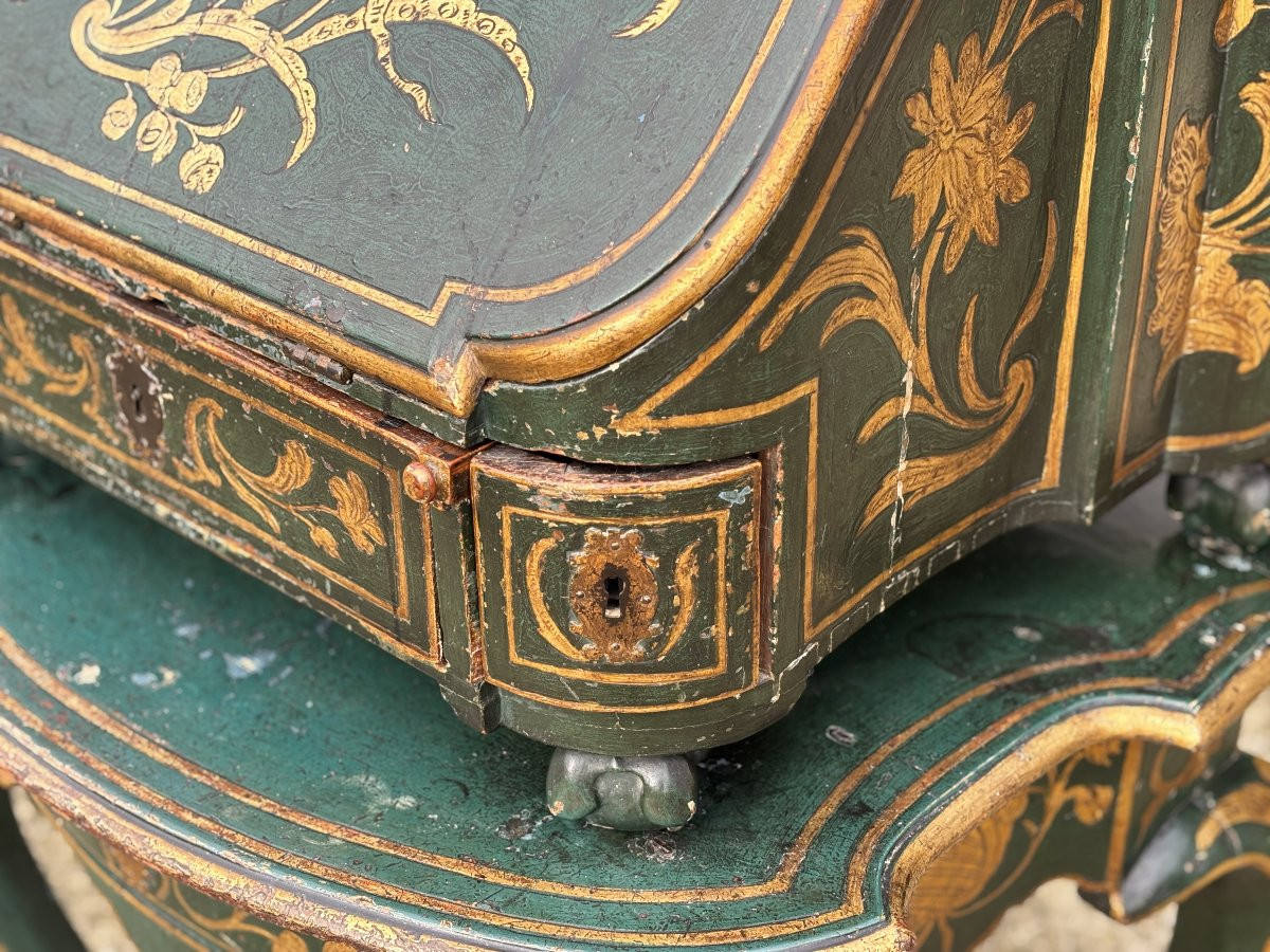 18th Century Venetian Painted Traveling Bureau On Table-photo-4