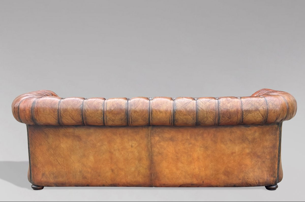  Début 20ème Siècle, Canapé Chesterfield 3 Places en Cuir Brun-photo-3