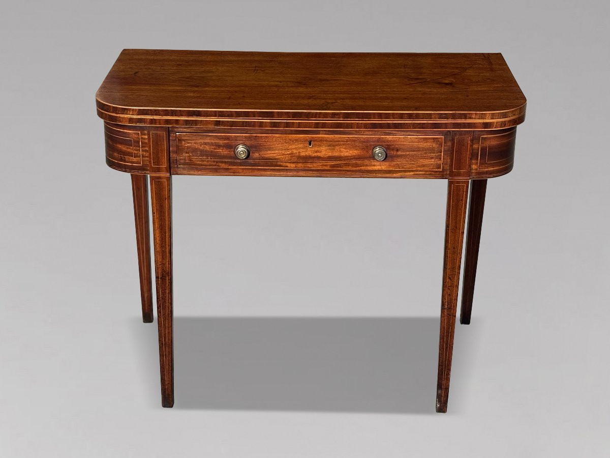18th Century George III Period Mahogany Satinwood Inlay Fold-over Tea Table-photo-2