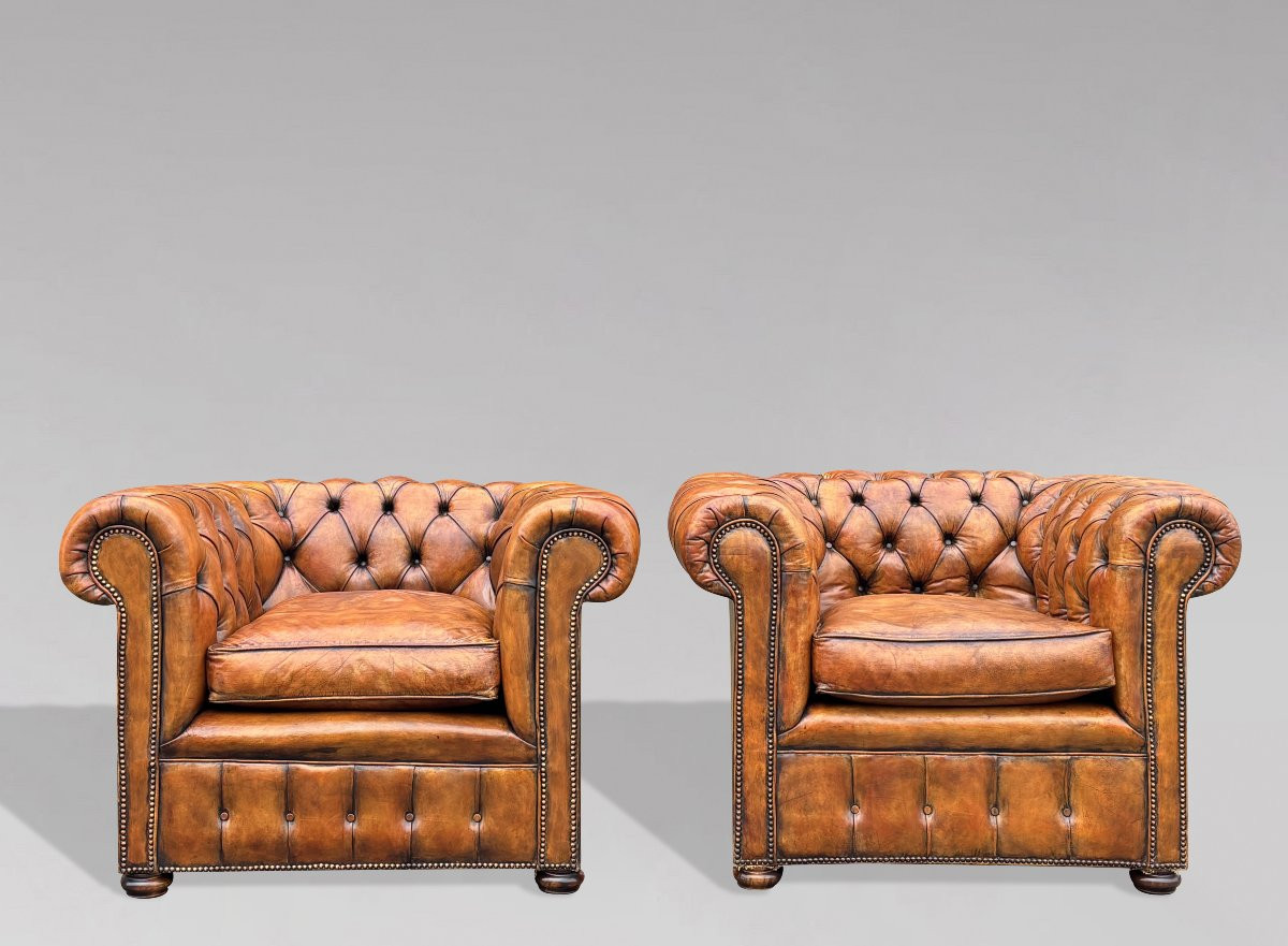 19ème Siècle, Paire de Fauteuils Club Chesterfield en cuir -photo-2