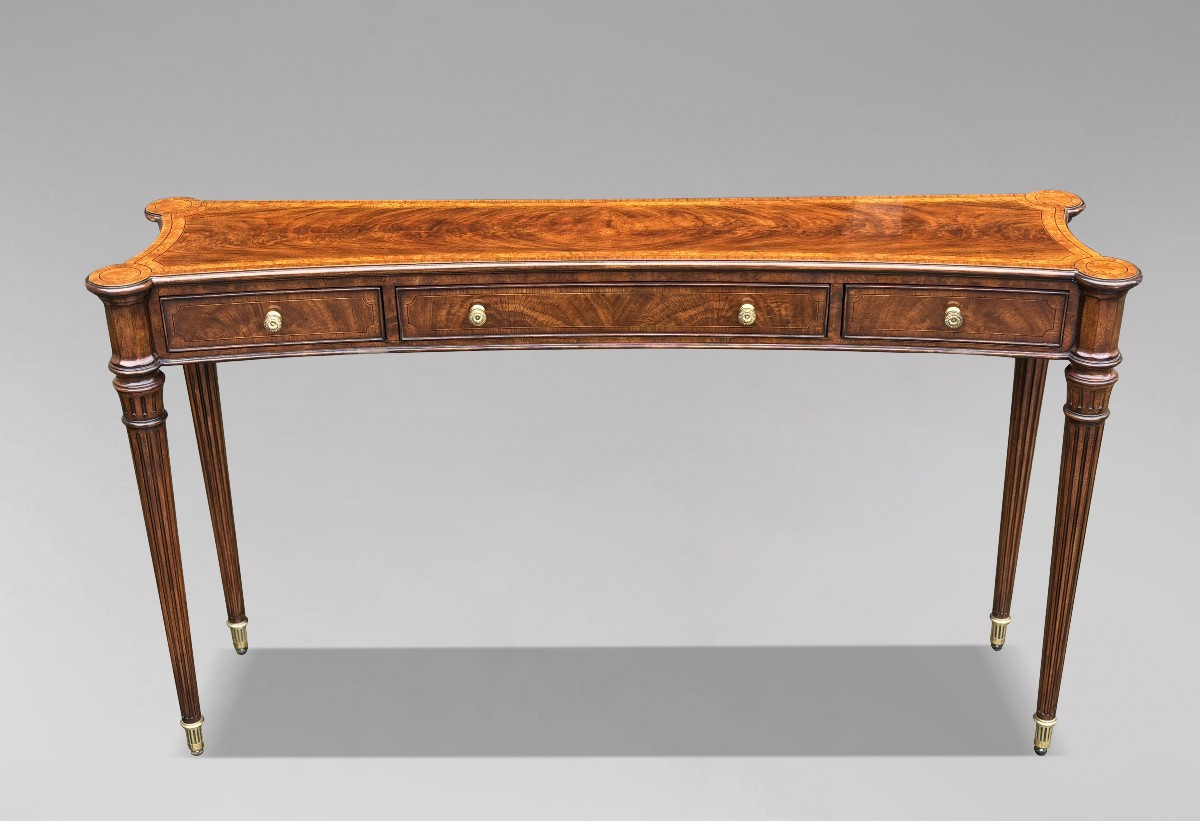 1980's Quality Walnut Inlaid Console Table By Brights Of Nettlebed