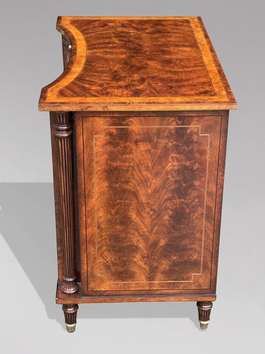 1980's Quality Walnut Inlaid Dresser By Brights Of Nettlebed-photo-1