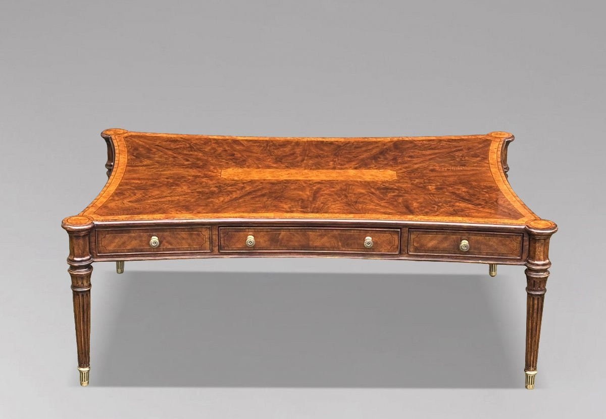 1980's Quality Walnut Inlaid Coffee Table By Brights Of Nettlebed-photo-2