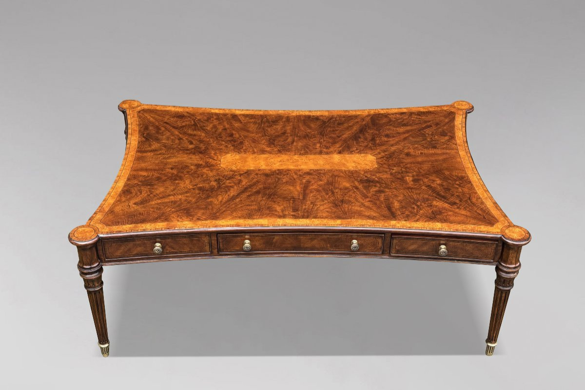 1980's Quality Walnut Inlaid Coffee Table By Brights Of Nettlebed-photo-4