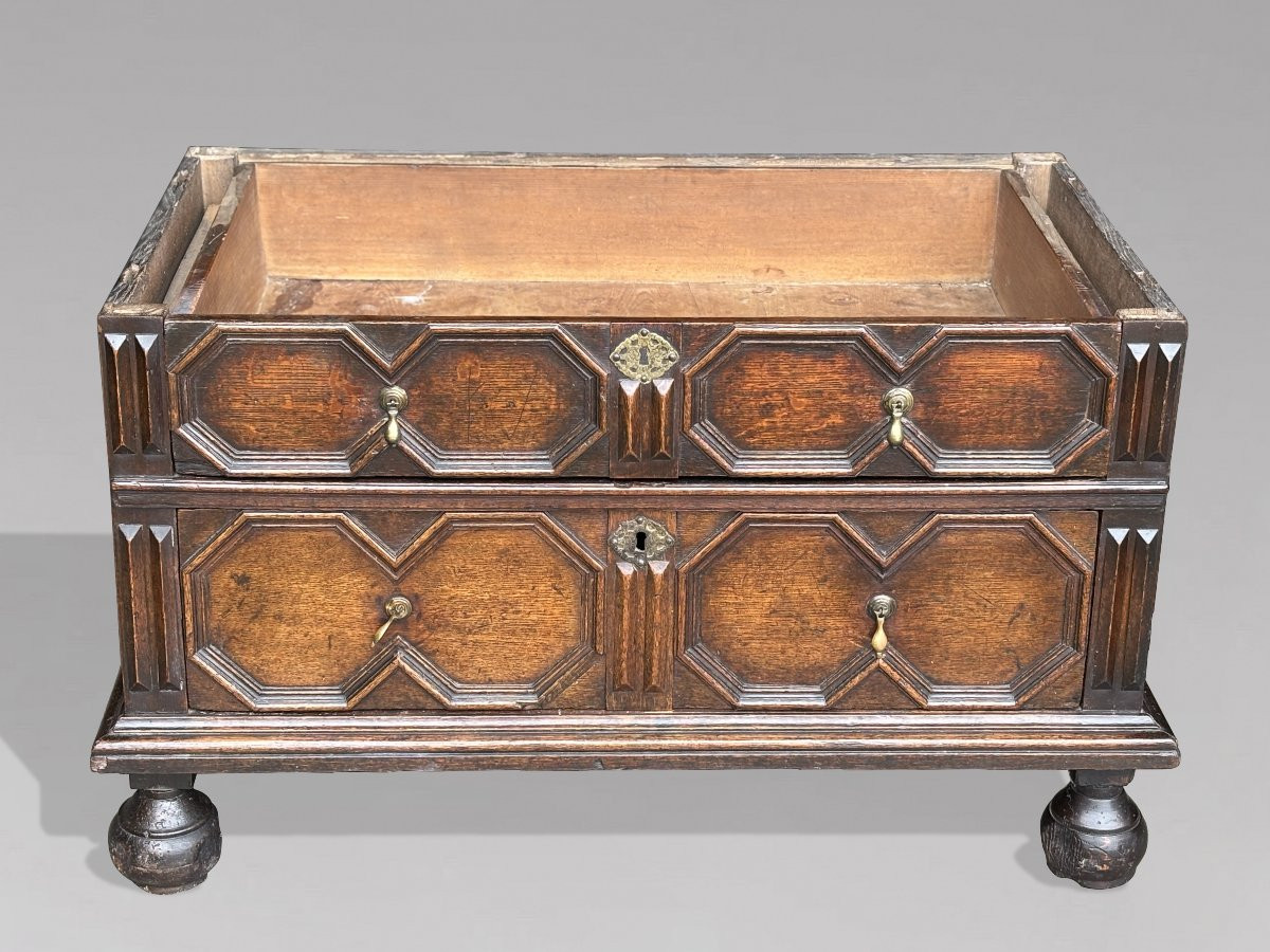 17ème Siècle, Commode Géométrique en Chêne d’Époque Charles II-photo-3