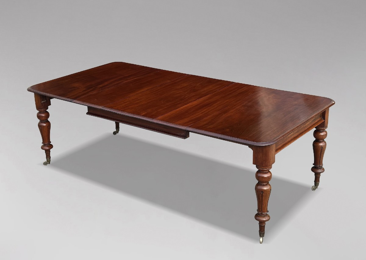 19th Century William IV Period Mahogany Extending Dining Table