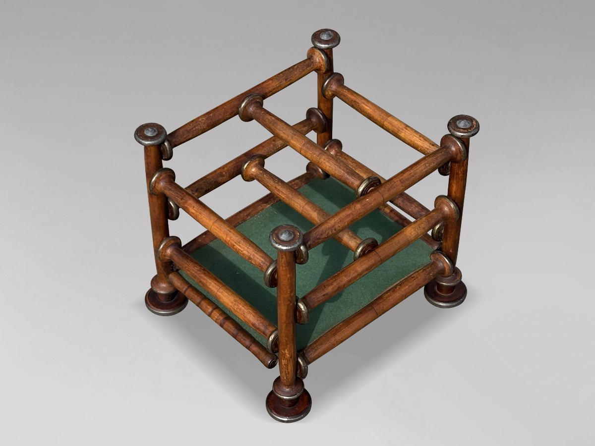 Fin 19ème Siècle, Porte-Revues à Barreaux en Noyer-photo-4