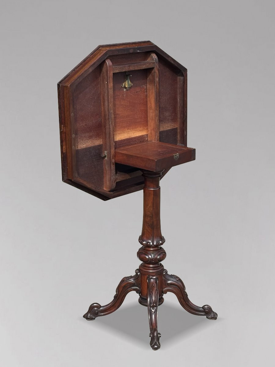 19th Century Victorian Period Walnut Parquetry Tilt-top Table-photo-6