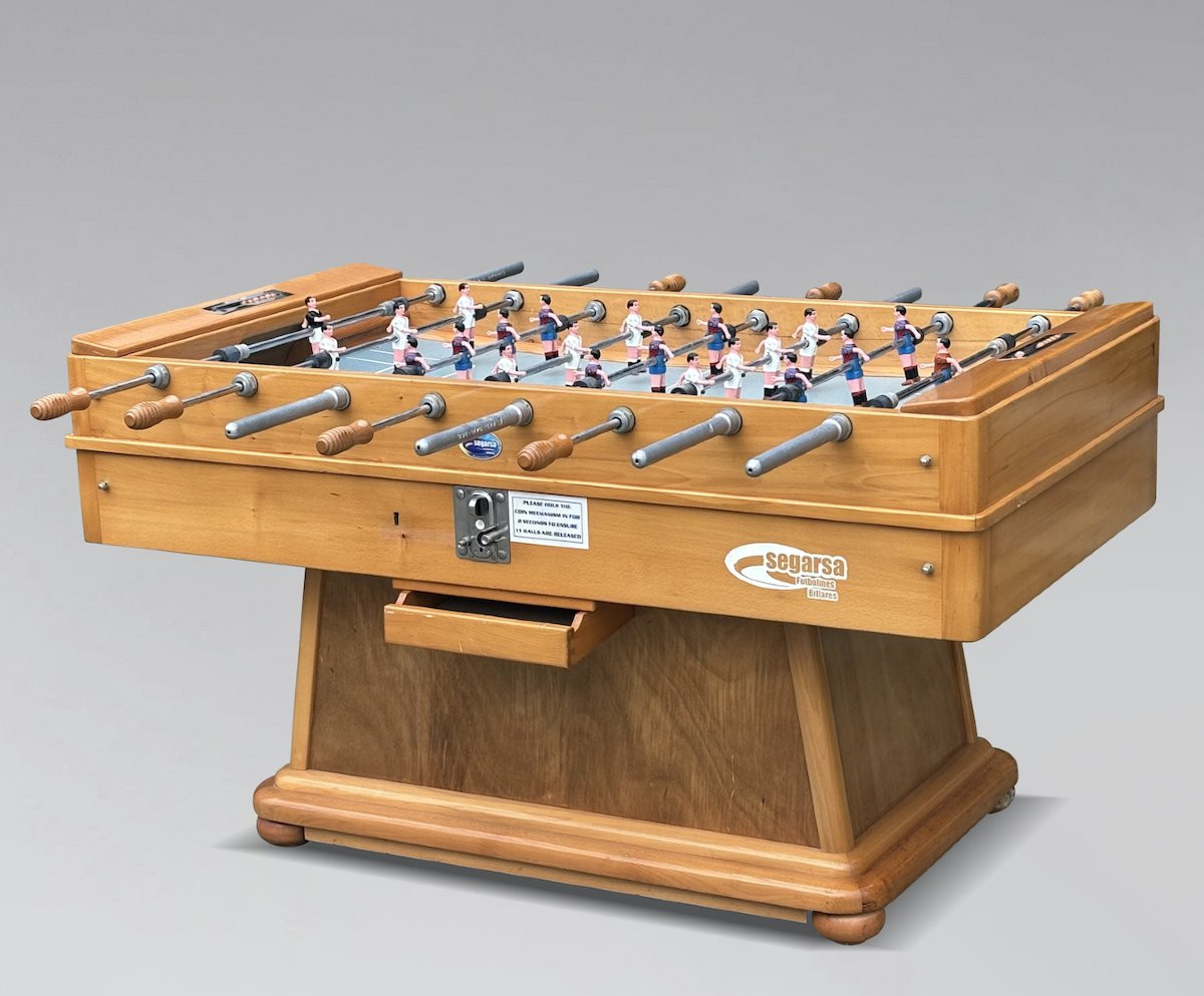  1980s Spanish Foosball Kicker Table-photo-8
