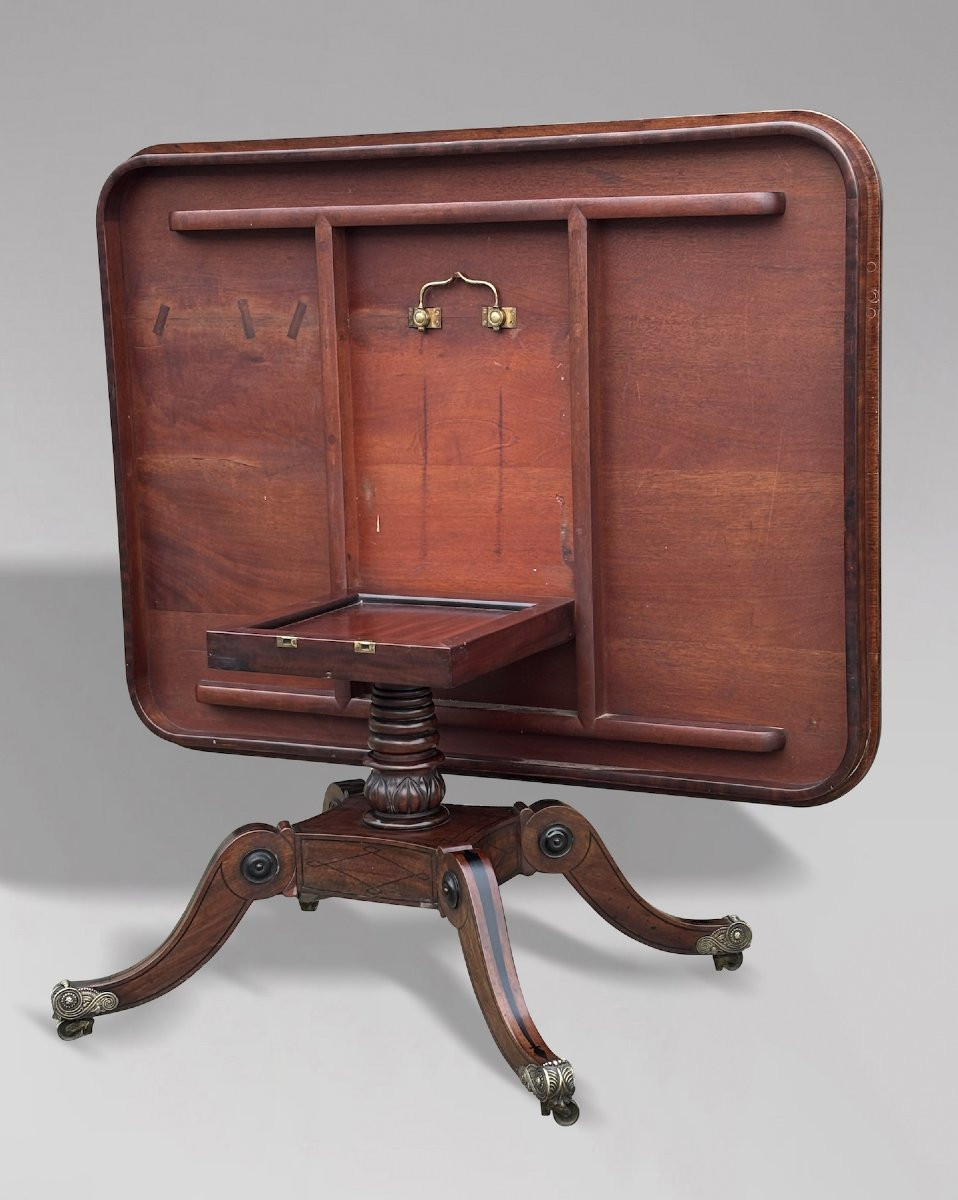 18ème Siècle, Table de Centre en Acajou Incrusté de Laiton et d’Ébène, Période George III-photo-2