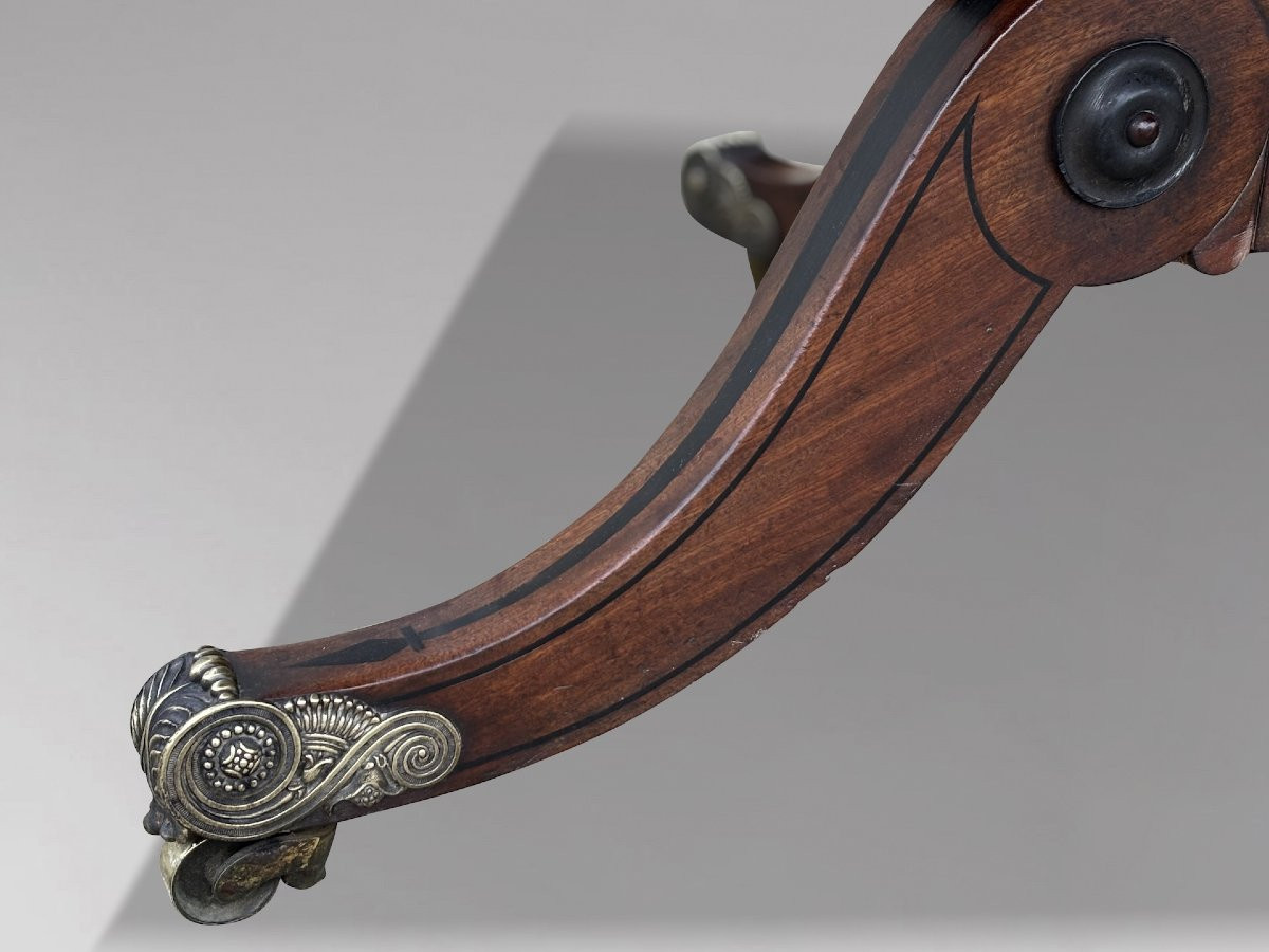 18ème Siècle, Table de Centre en Acajou Incrusté de Laiton et d’Ébène, Période George III-photo-5