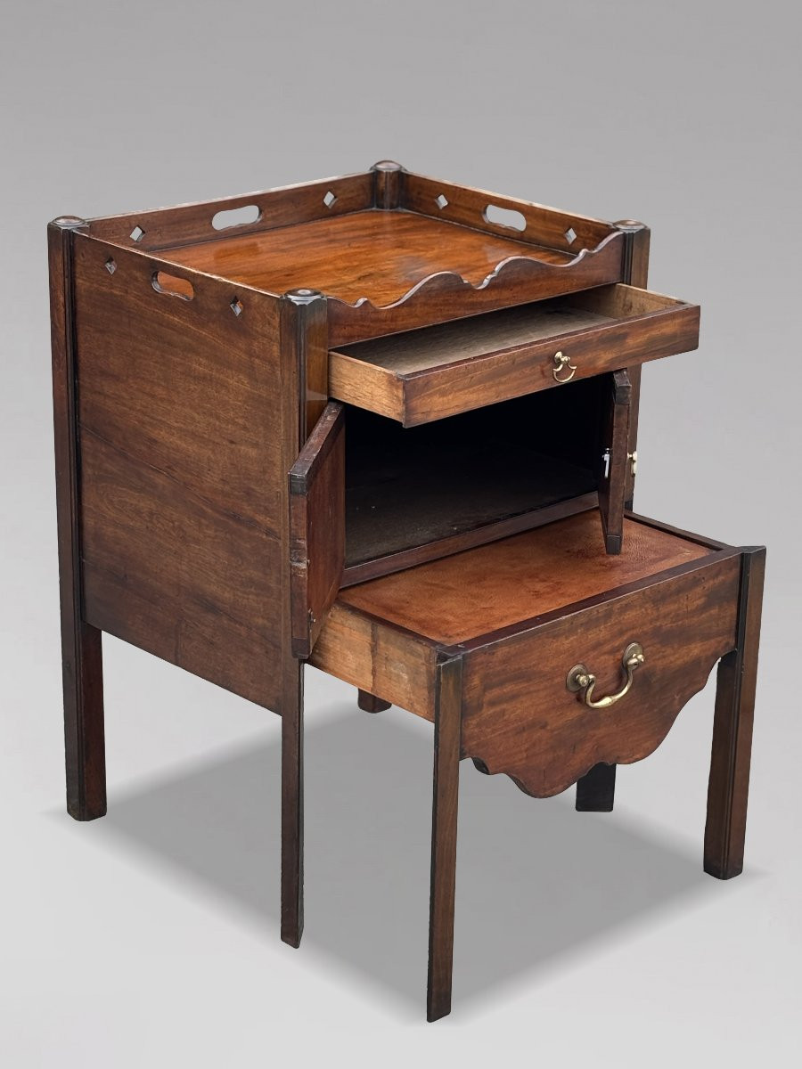 Pair Of 18th Century George III Period Mahogany Bedside Commodes-photo-4