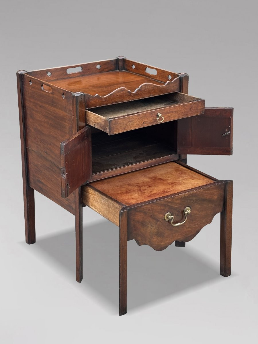 Pair Of 18th Century George III Period Mahogany Bedside Commodes-photo-7