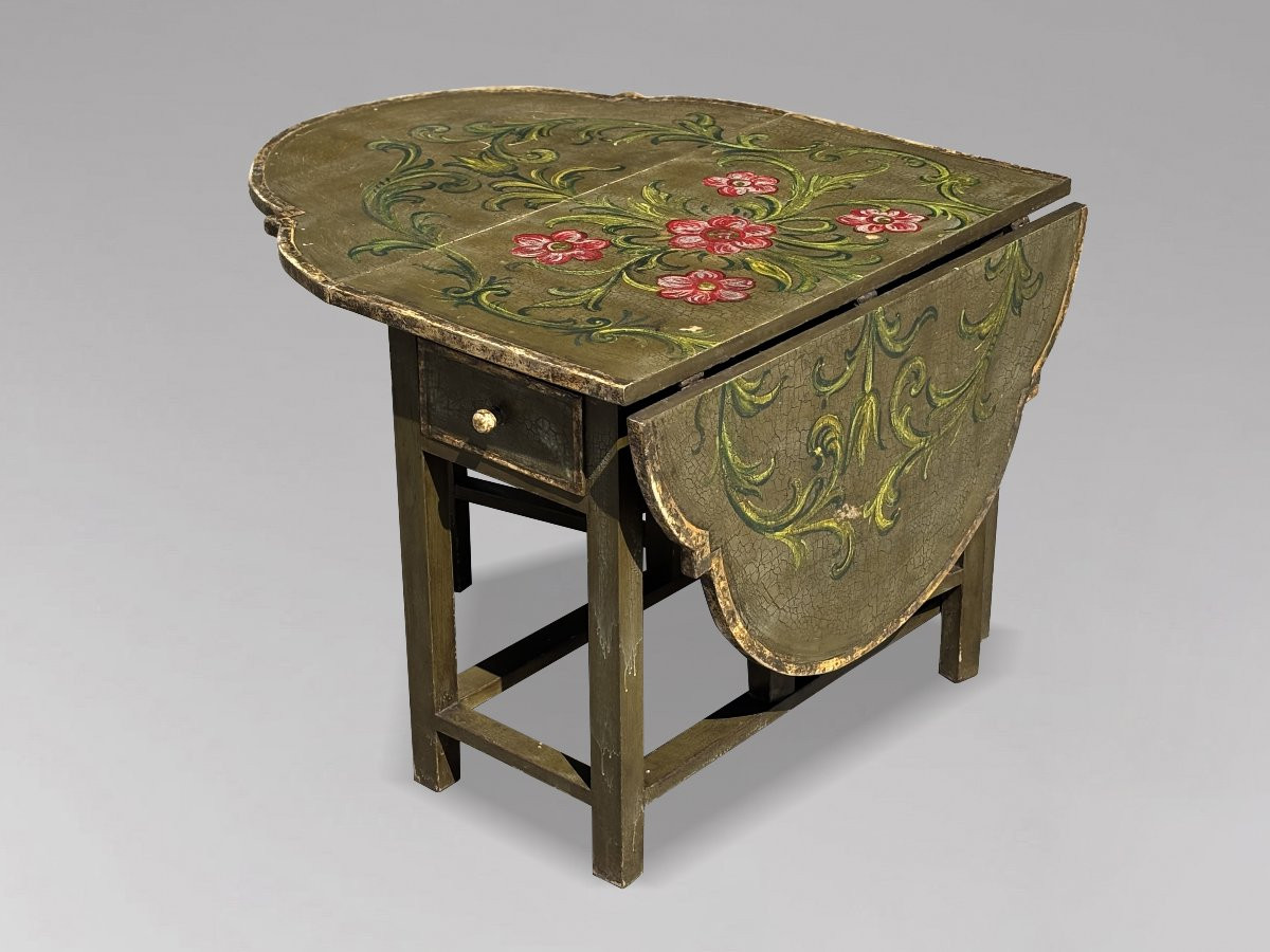 Early 20th Century Italian Green Painted Drop-leaf Dining Table-photo-3